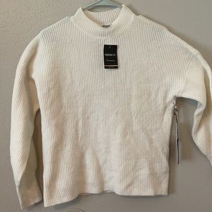 Forever 21 contemporary sweater top